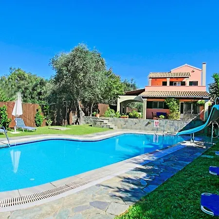 Villa Andrew *